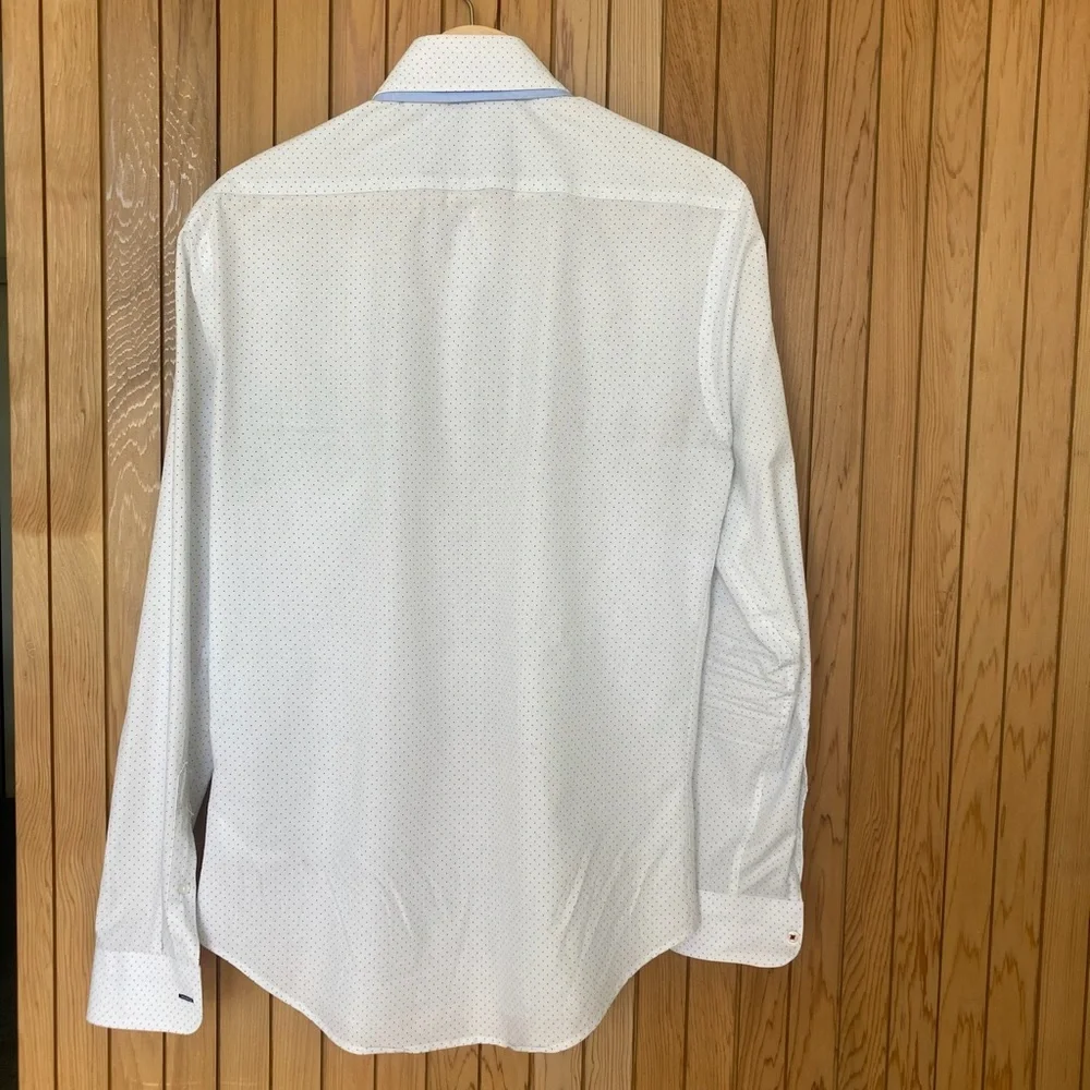 Zara small dot long sleeve buttondown shirt - Picture 7 of 7